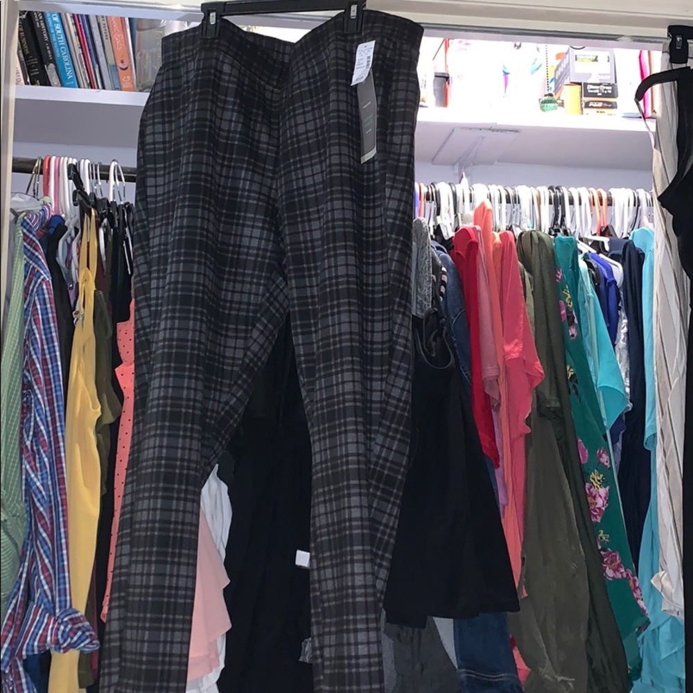 NWT Skinny Ankle dressy pull-on pants by Maurice’s